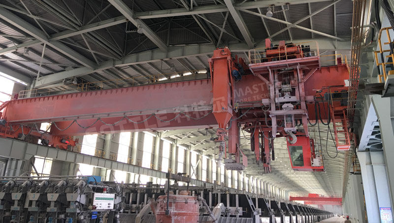 電解鋁多功能天車(chē)